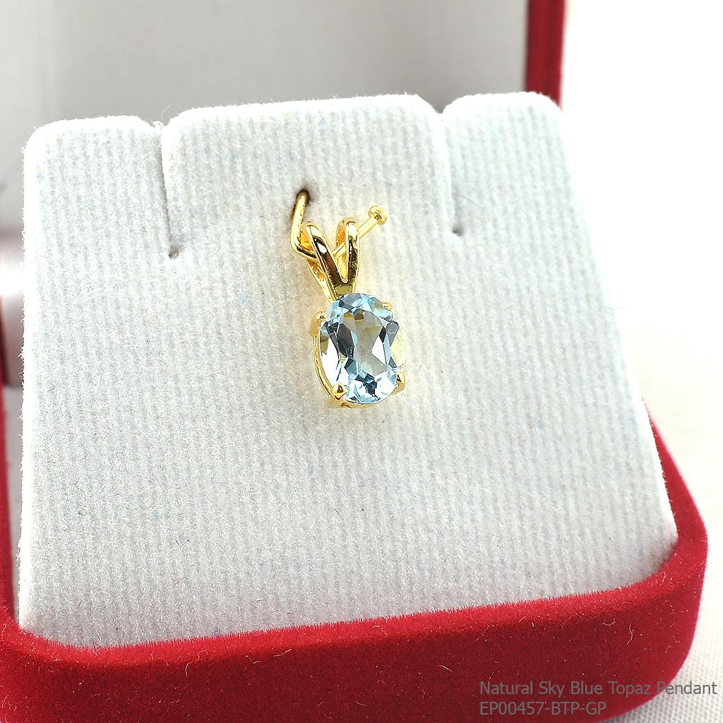 SKJewelryFactory EP00457-BTP-GP จี้เงินแท้92.5% ชุบทอง จี้พลอยบลูโทปาซแท้ สีฟ้าใส่กับเสื้อผ้าโทนอ่อนๆ น่ารักมาก