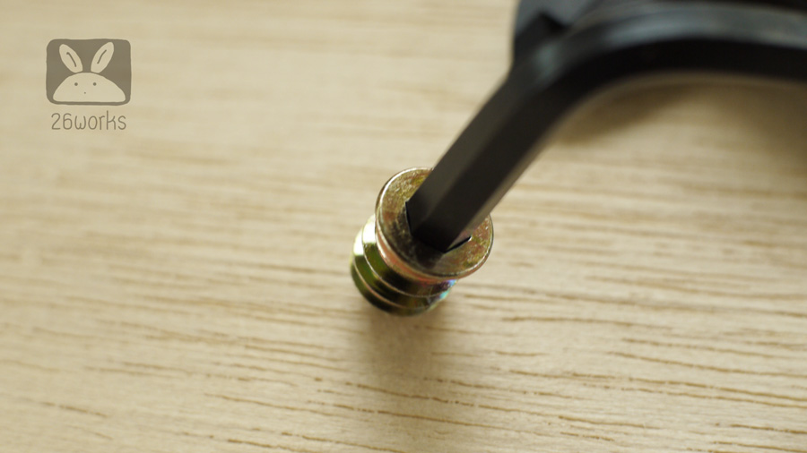 พุกตัวหนอนมีปีก M6x12.5 mm