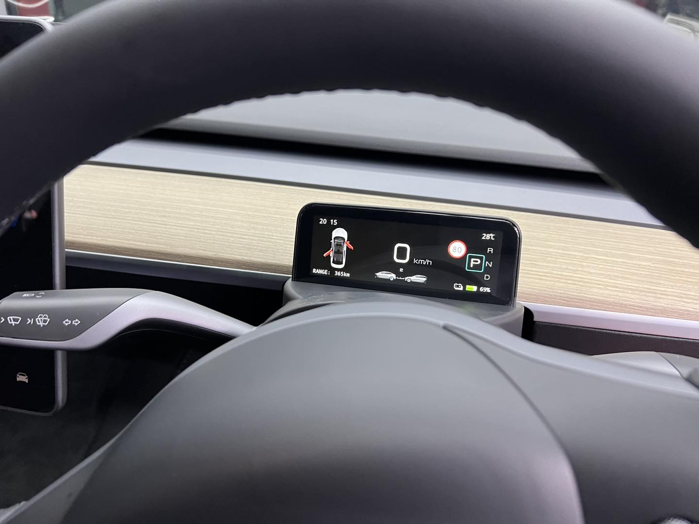 TESLA MODEL 3/Y จอ Mini display 4.6 นิ้ว