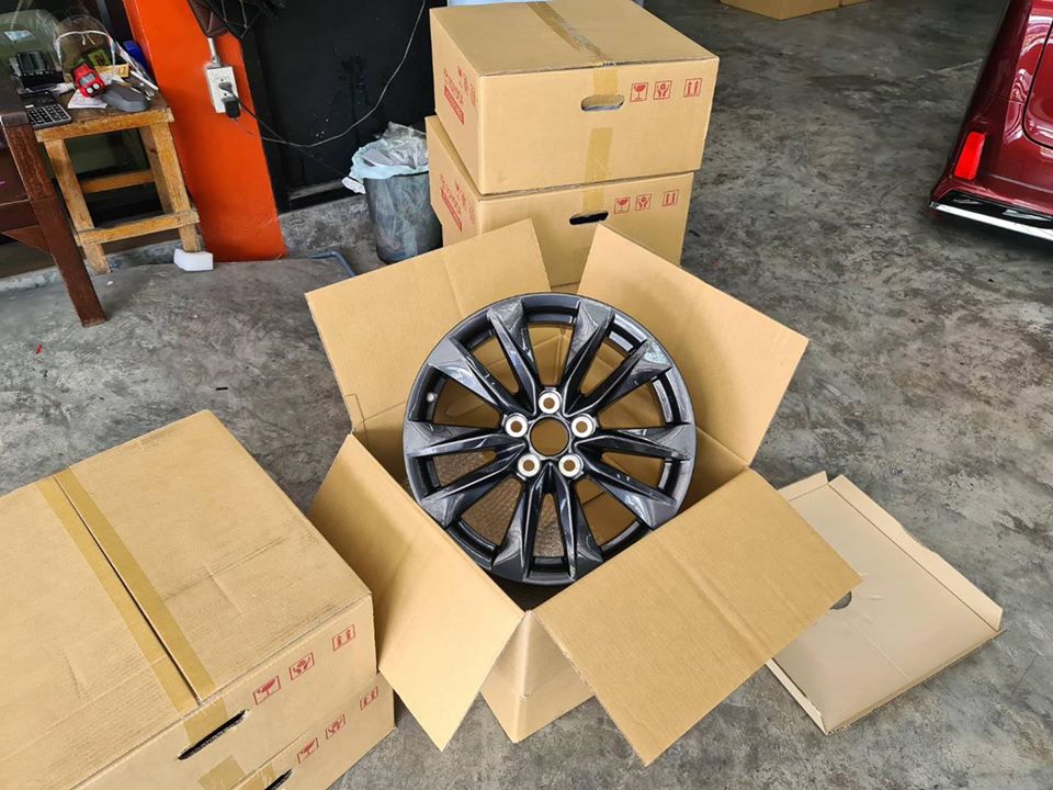 Corolla Cross ล้อแต่งแท้ TOYOTA ขอบ 17 / 4วง