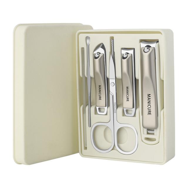 MANICURE NAIL CLIPPER SET ชุดกรรไกรตัดเล็บแคะหู