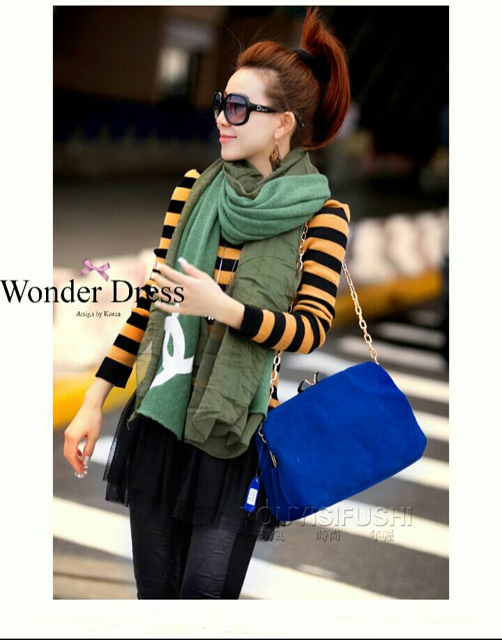 พร้อมส่ง ผ้าคลุมไหล่ผืนใหญ่จากแบรนด์CC เนื้อผ้าหนานุ่ม