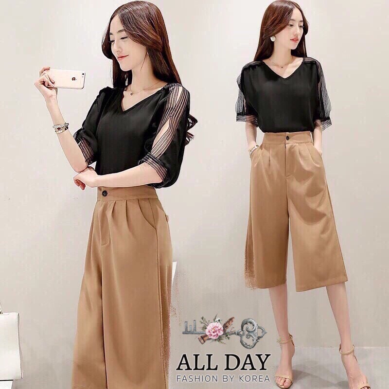 เสื้อผ้าเกาหลี พร้อมส่ง เสื้อคอวีผ้าชีฟอง กับ กางเกง