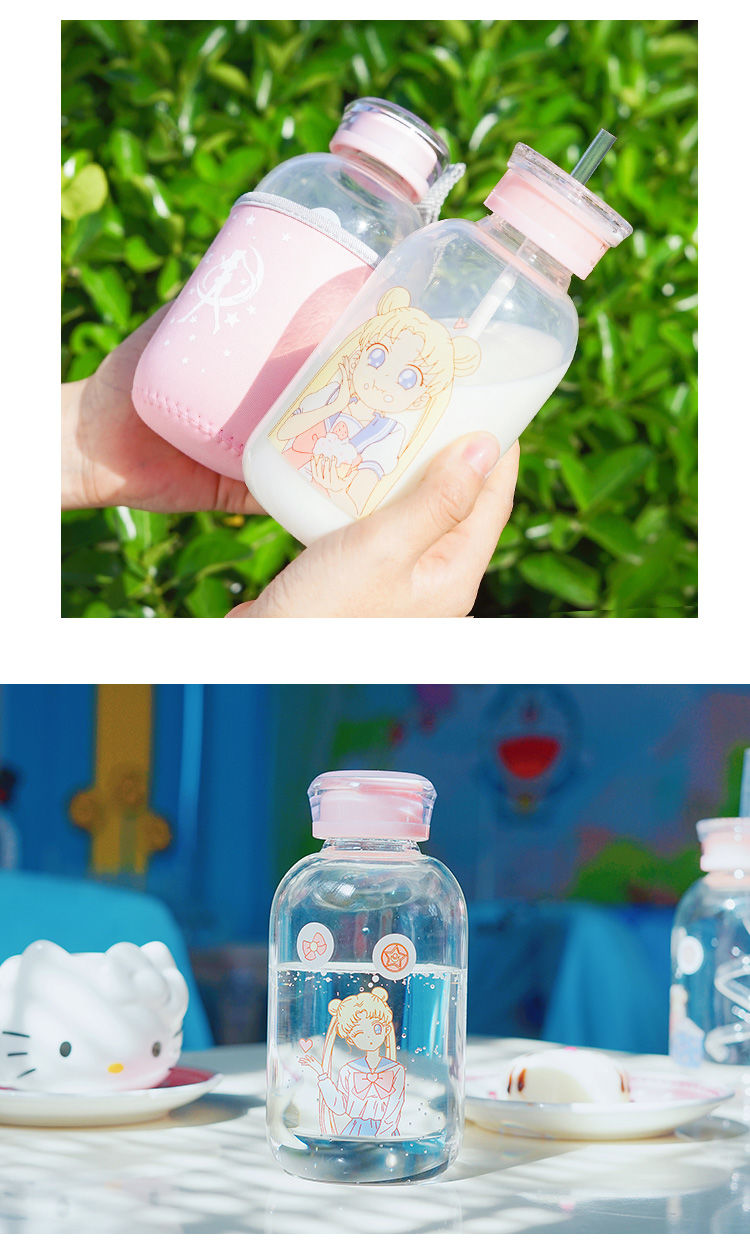 Pre-Order ขวดใส่น้ำ ใส่นม Sailor Moon มีฝาปิด กับฝาหลอด มี 2 ขนาด 450 / 750 ml. มี 3 ลาย