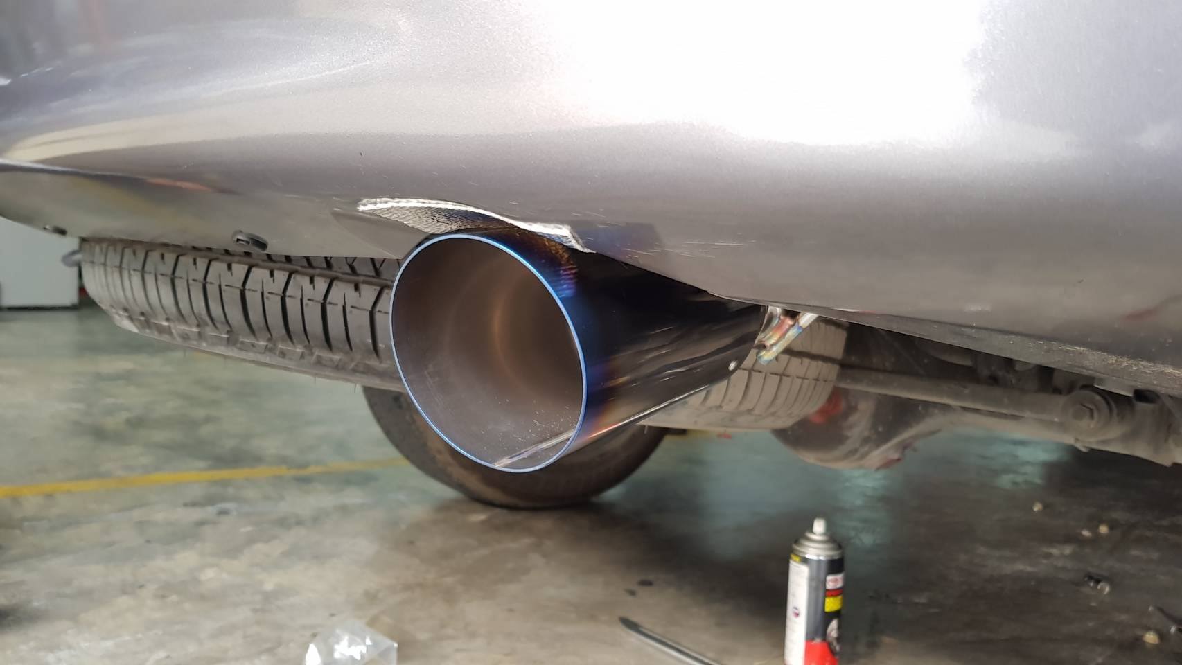 ท่อ HKS Mu-x ปลายรุ้ง (ค่าส่งสินค้าเก็บปลายทาง)