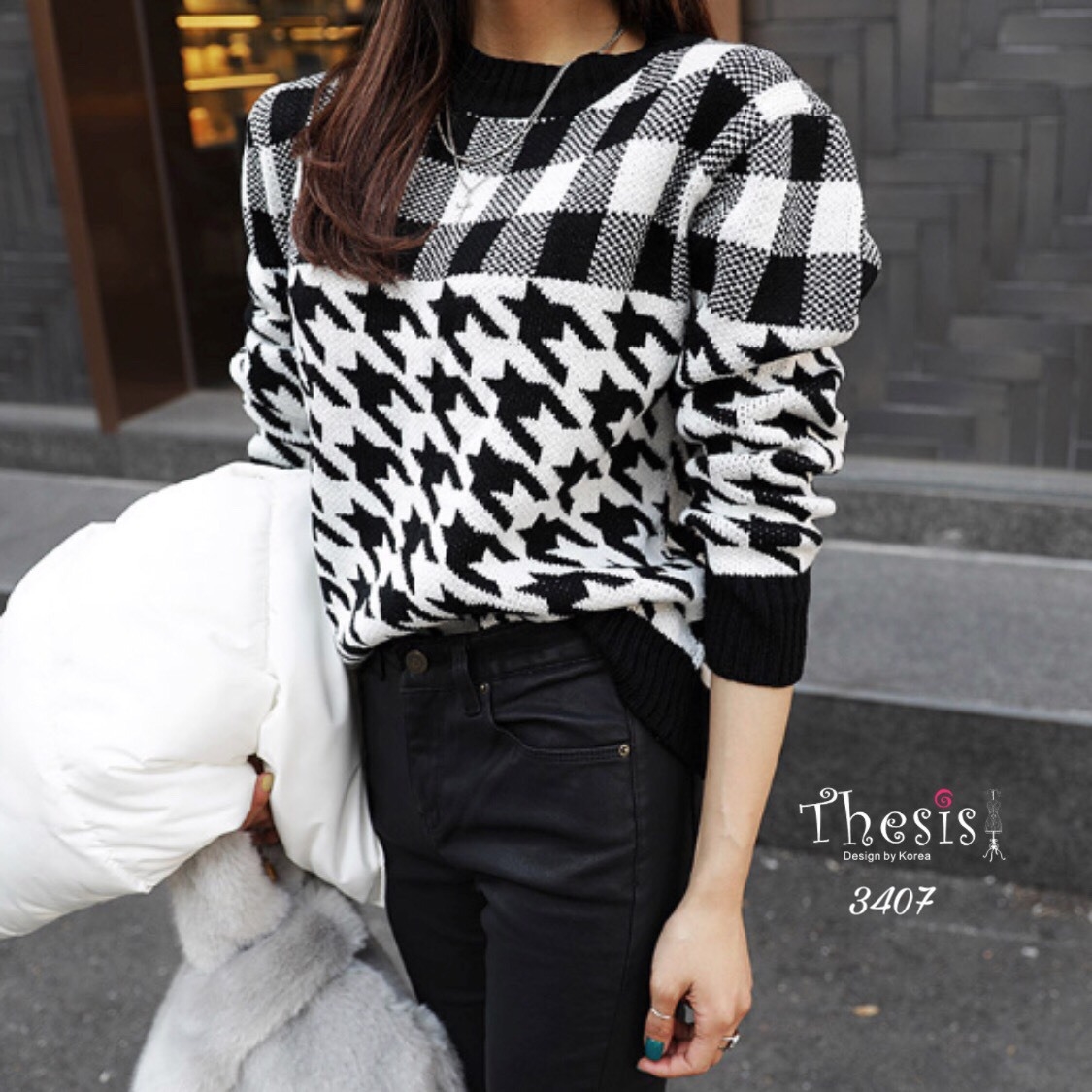เสื้อเกาหลี พร้อมส่ง เสื้อลายทอตารางผสมลายชิโนริ
