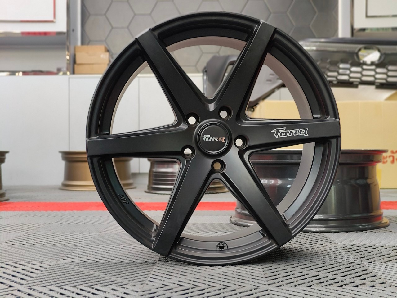 ล้อTORQ JAG ขอบ18x8.5 5x114.3 ET35 สีดำด้าน*ราคาต่อวง