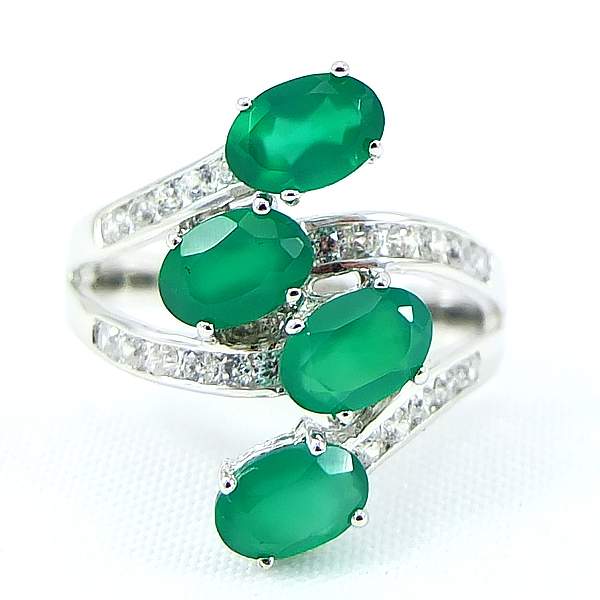 SKJewelryFactory แหวนพลอยกรีนอะเกทแท้ สีเขียวดั่งมรกต ตัวเรือรเงินแท้ ER00836-GAG