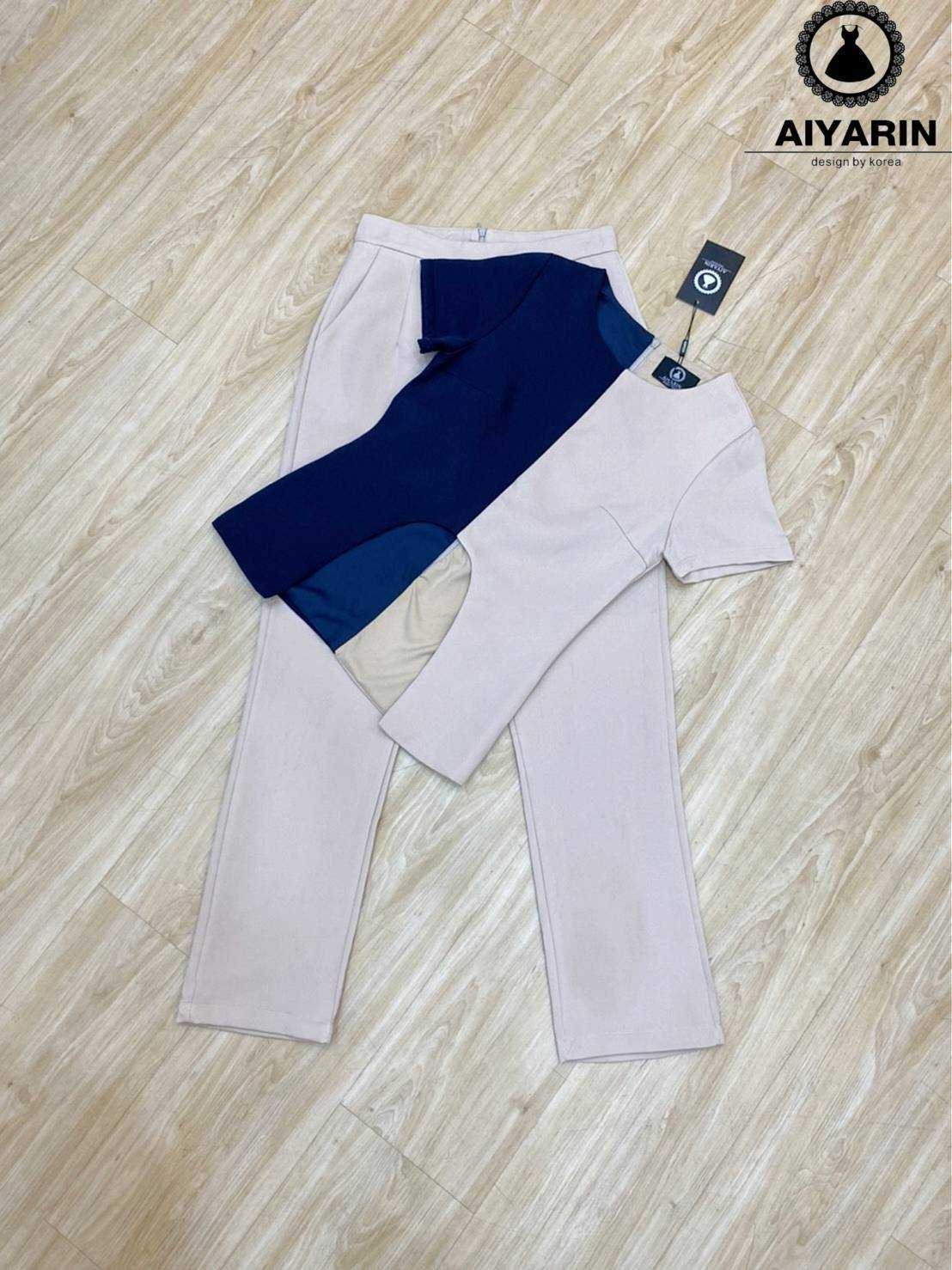 เสื้อผ้าเกาหลี พร้อมส่ง set เสื้อ + กางเกงขายาว