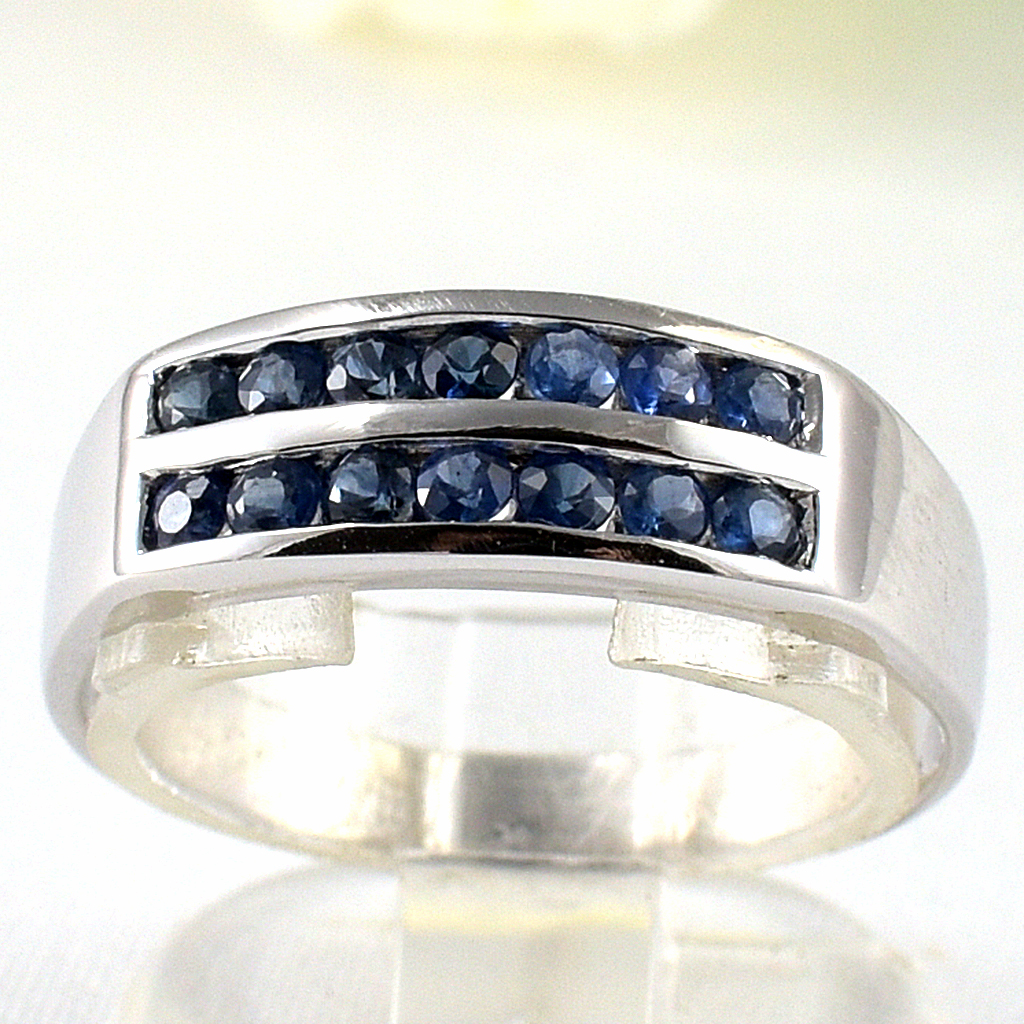 SKJewelryfactory แหวนเงินแท้ 92.5% ฝังพลอยไพลินแท้ ดีไซด์สปอร์ต ER00789-BSA