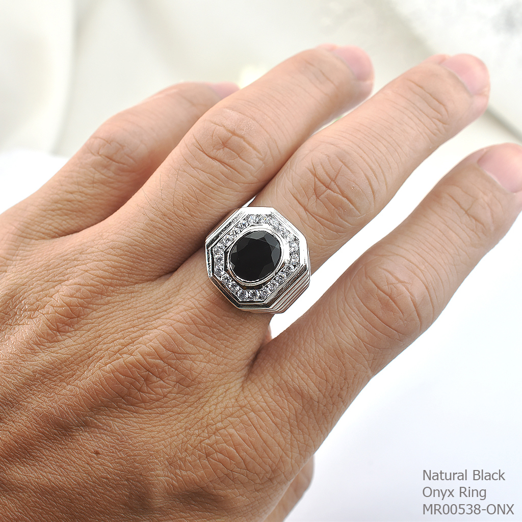 SKJewelryFactory แหวนเงินแท้ 92.5% ฝังพลอยนิลแท้ MR00538-ONX