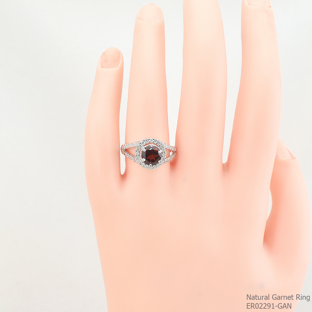 SKJewelryFactory แหวนโกเมนแท้ พลอยทรงกลม เนื้อพลอยสะอาด สีพลอยสวยมาก ER02291-GAN