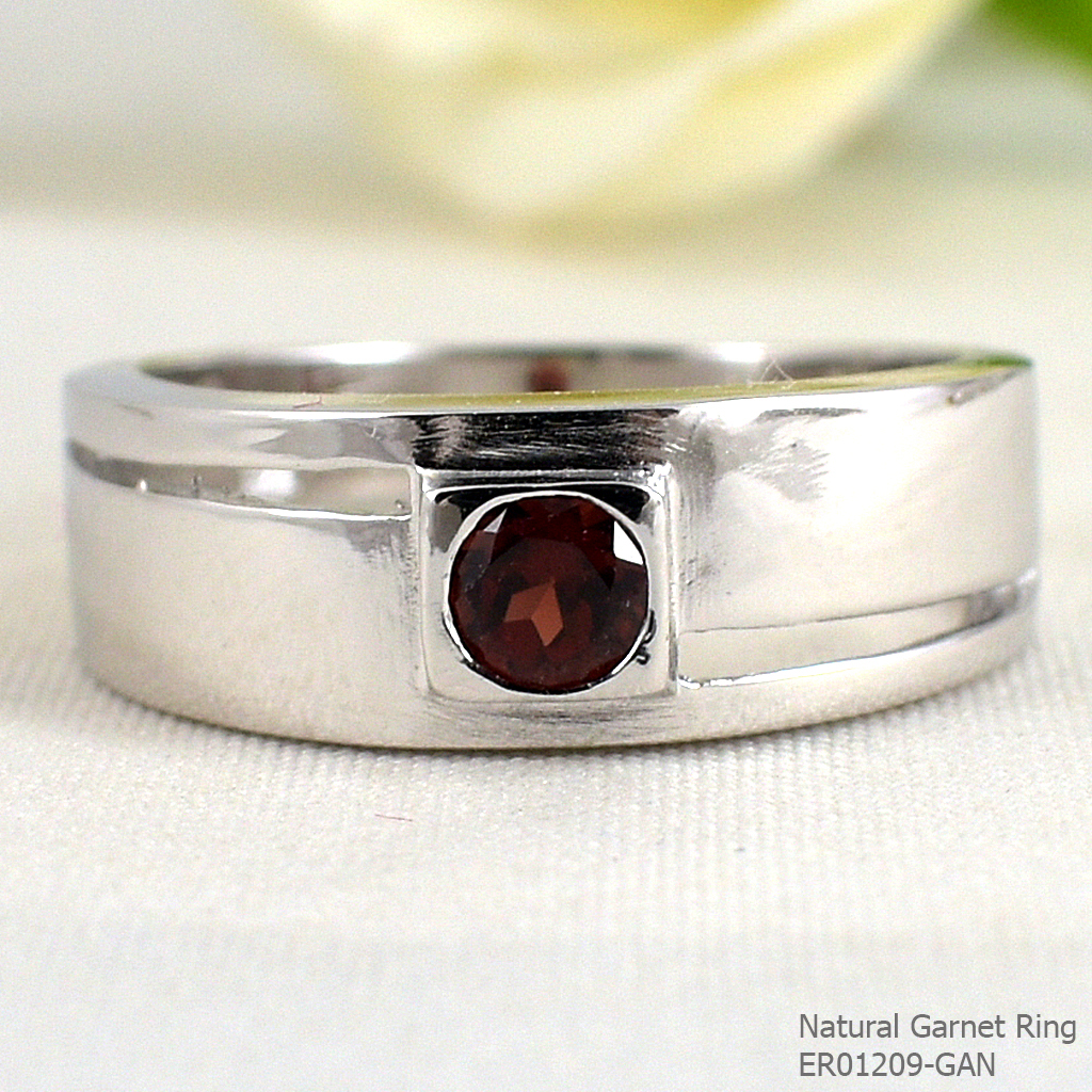 SKJewelryFactory แหวนปลอกมีด พลอยโกเมนแท้ สไตล์แหวนปลอกมีด ER01209-GAN