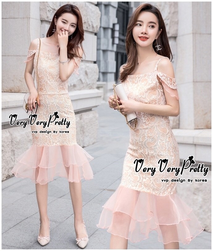เดรสเกาหลี พร้อมส่ง เดรสลูกไม้ ทรงสายเดี่ยวเปิดไหล่