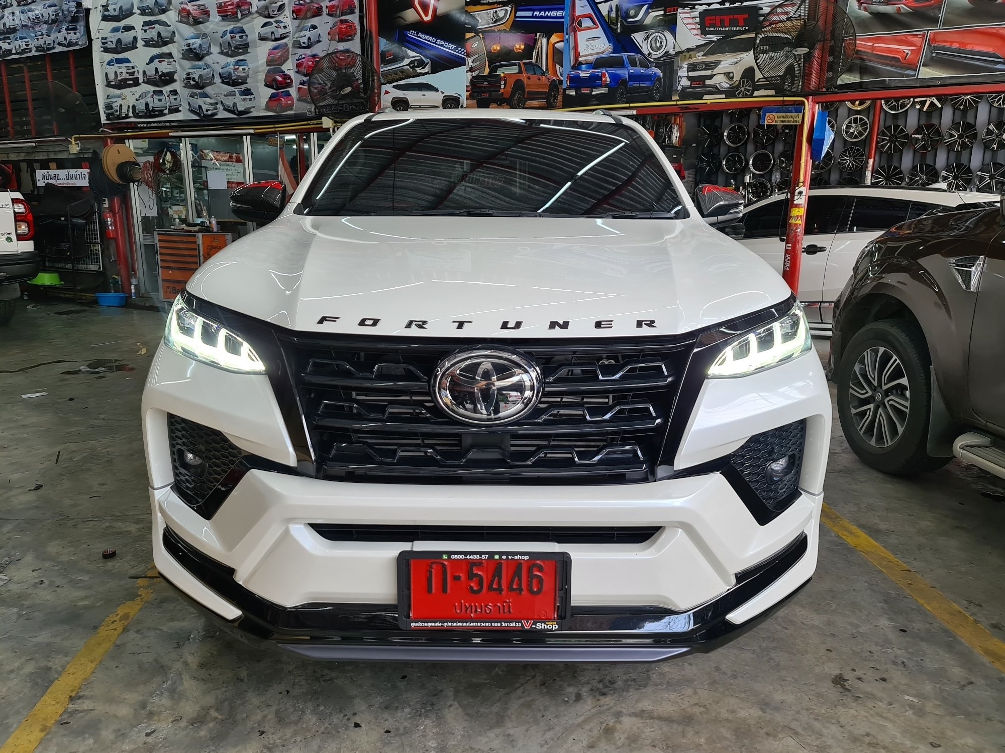 *พรีออเดอร์* โคมไฟหน้า Legender แท้ศูนย์ New Fortuner MC20 ใส่ได้ไม่ต้องแปลงกันชน ปั๊กตรงรุ่น
