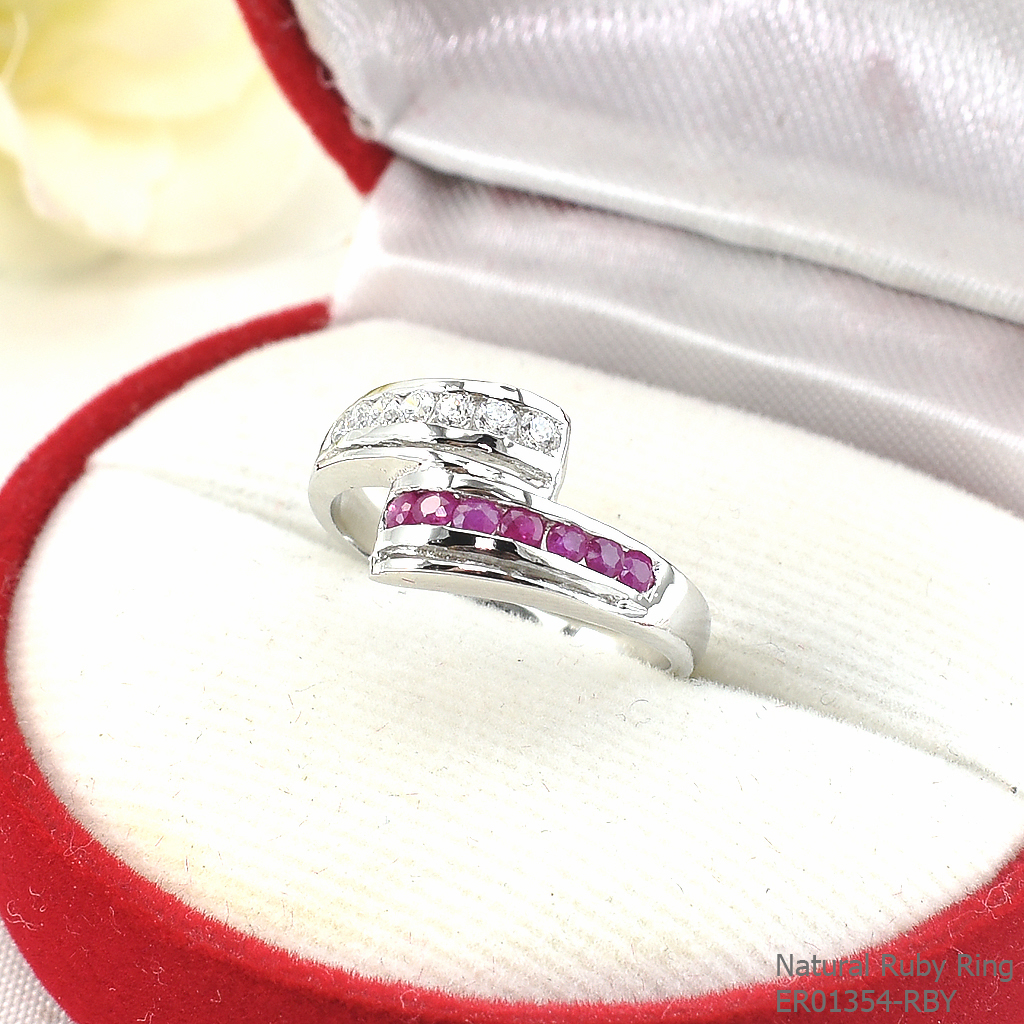 SKJewelryFactory แหวนพลอยทับทิมแท้ แหวนแถวไขว้ ดีไซน์ทันสมัย ตัวเรือนเงินแท้ ER01354-RBY