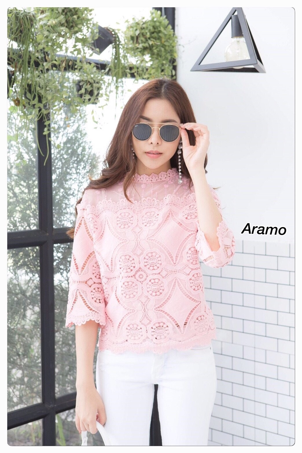เสื้อเกาหลี พร้อมส่ง เสื้อลูกไม้ อิตาลี่