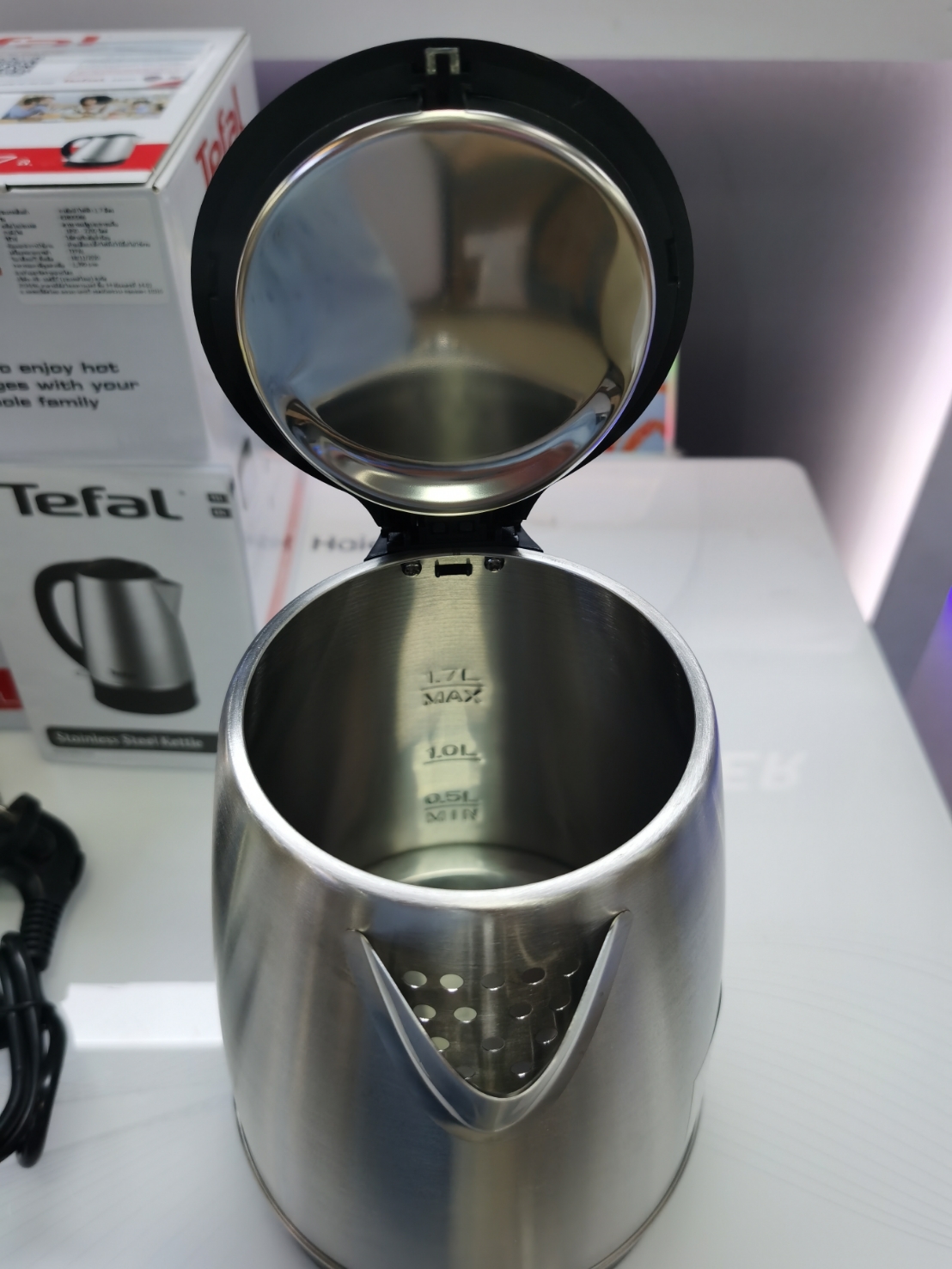 TEFAL กาต้มน้ำ รุ่น KI800D66 ความจุ 1.7 ลิตร กำลังไฟ 2,200 วัตต์ รับประกันสินค้า 2ปี CS home