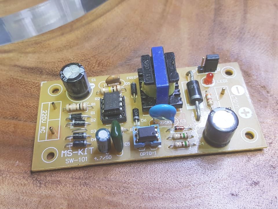 ชุด KIT (ประกอบเอง) บอร์ดสวิตชิ่ง ซัพพลาย 12V 2A