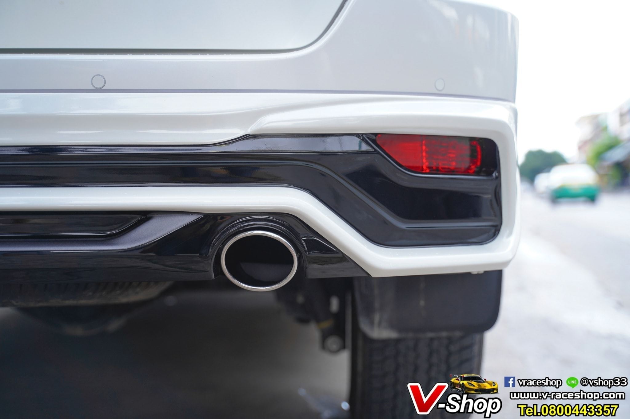 ใหม่ล่าสุด ชุดแต่ง New Fortuner 2020 Fair MC2020 รุ่นFD-4XS (มีท่อ)