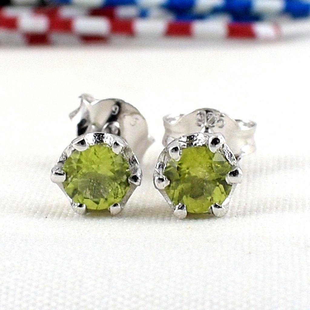 SKJewelryFactory EER00253-PDT ต่างหูพลอยแท้ ต่างหูสีเขียว ต่างหูพลอยเพอริดอทแท้ สีเขียวมะกอก