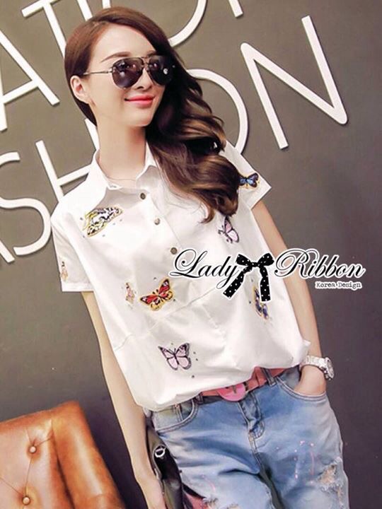 พร้อมส่ง เชิ้ตมีปกสีขาวปักลายผีเสื้อตกแต่งคริสตัล