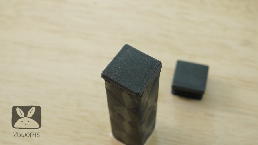 พลาสติกปิดเหล็กกล่อง 32x32 mm สวมใน