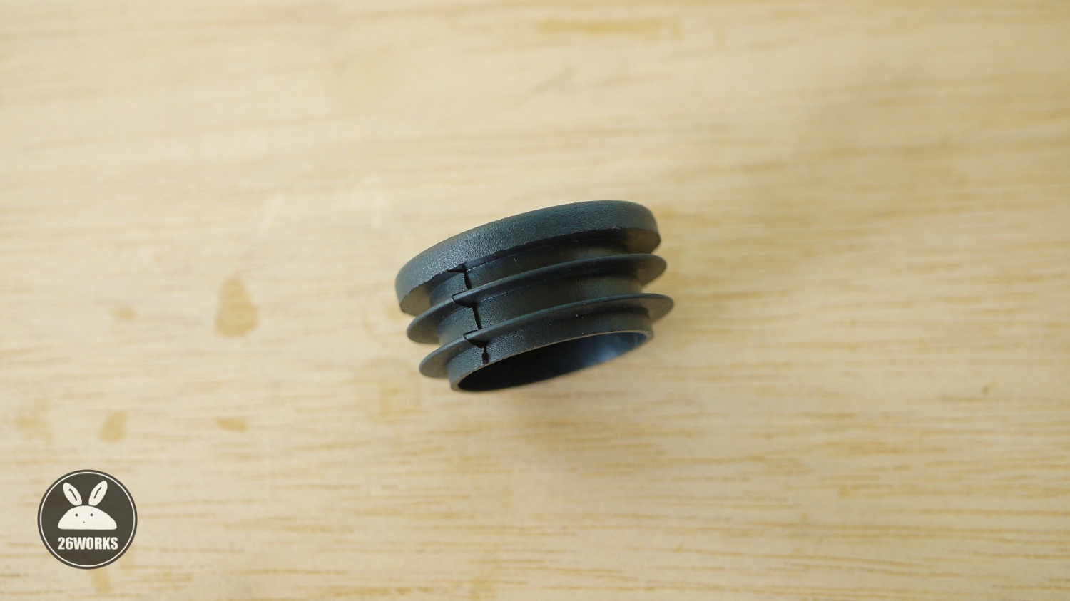 พลาสติกปิดท่อกลม OD 38 mm สวมใน