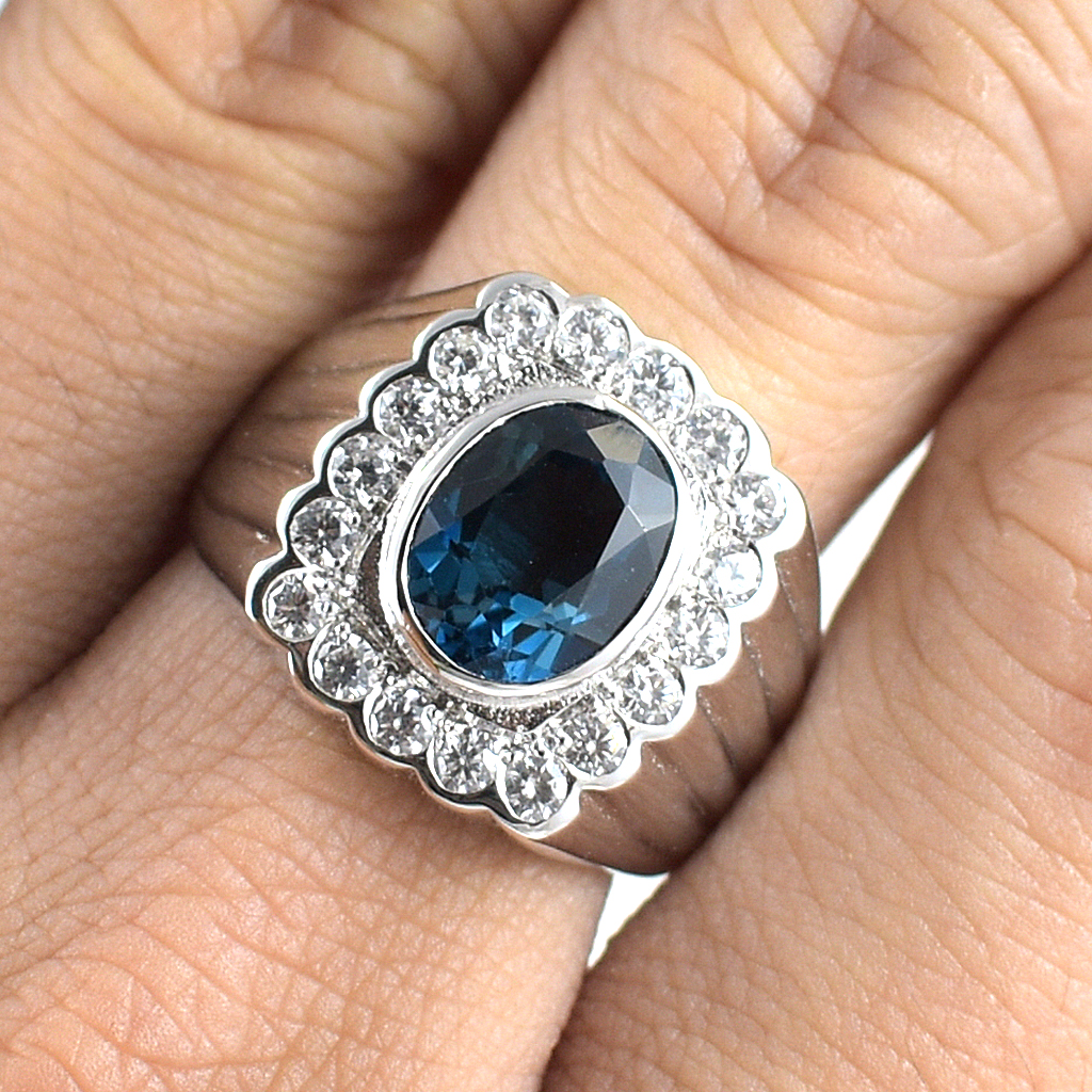 SKJewelryFactory แหวนชายพลอยสีฟ้าเข้ม ไฟดี พลอยลอนดอนบลูโทปาซแท้ MR00391-LBT