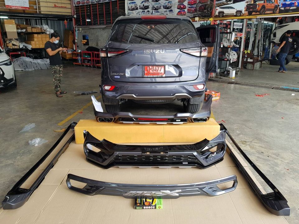 ชุดแต่ง ISUZU MU-X รุ่น Rbs sport 2 ชิ้น