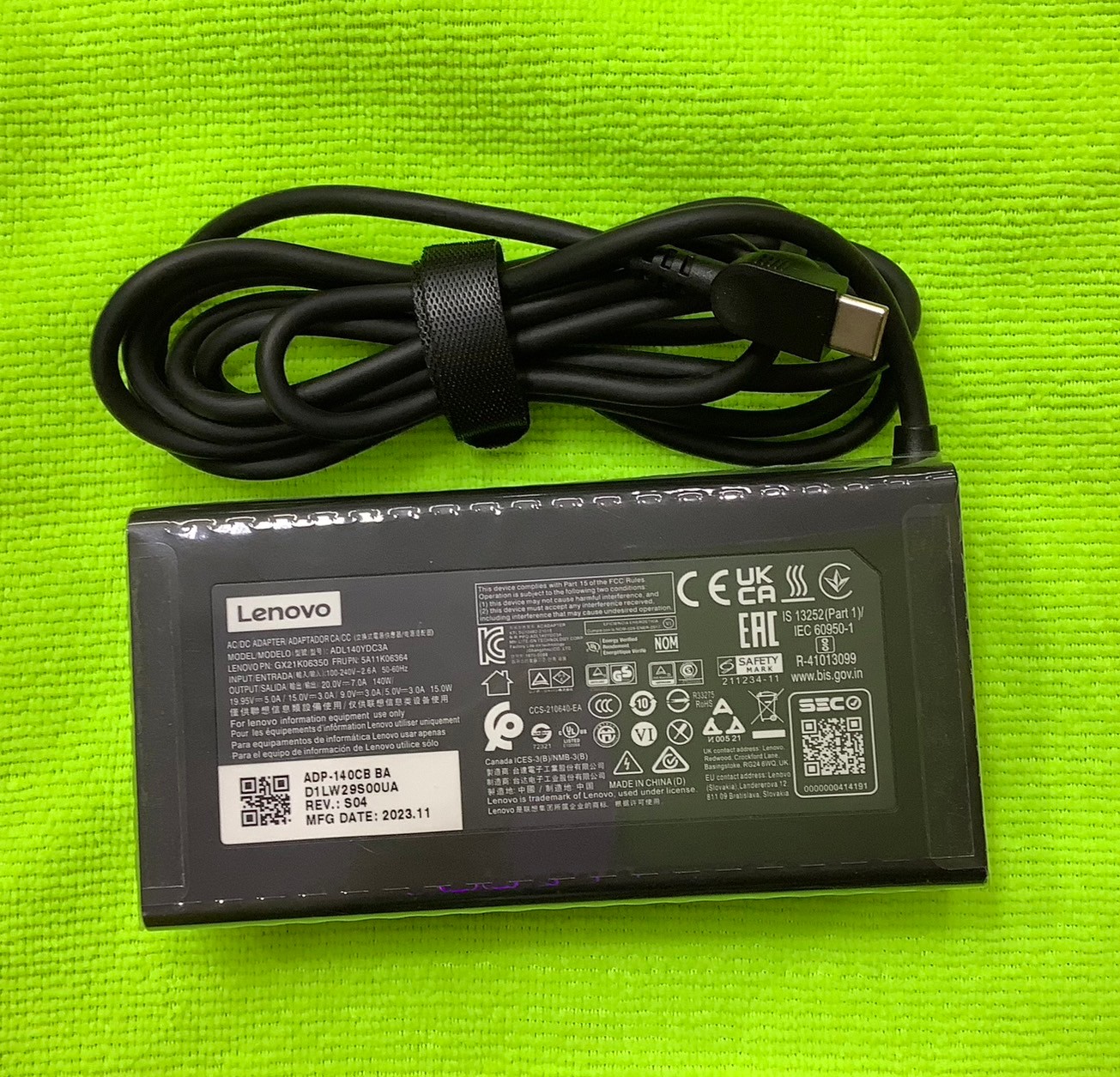 ใหม่ล่าสุด Lenovo Adapter ของแท้ 20V 7A 140W TYPE-C