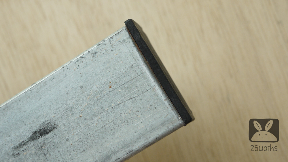 พลาสติกปิดเหล็กกล่อง 25x50 mm (1x2 นิ้ว) สวมใน