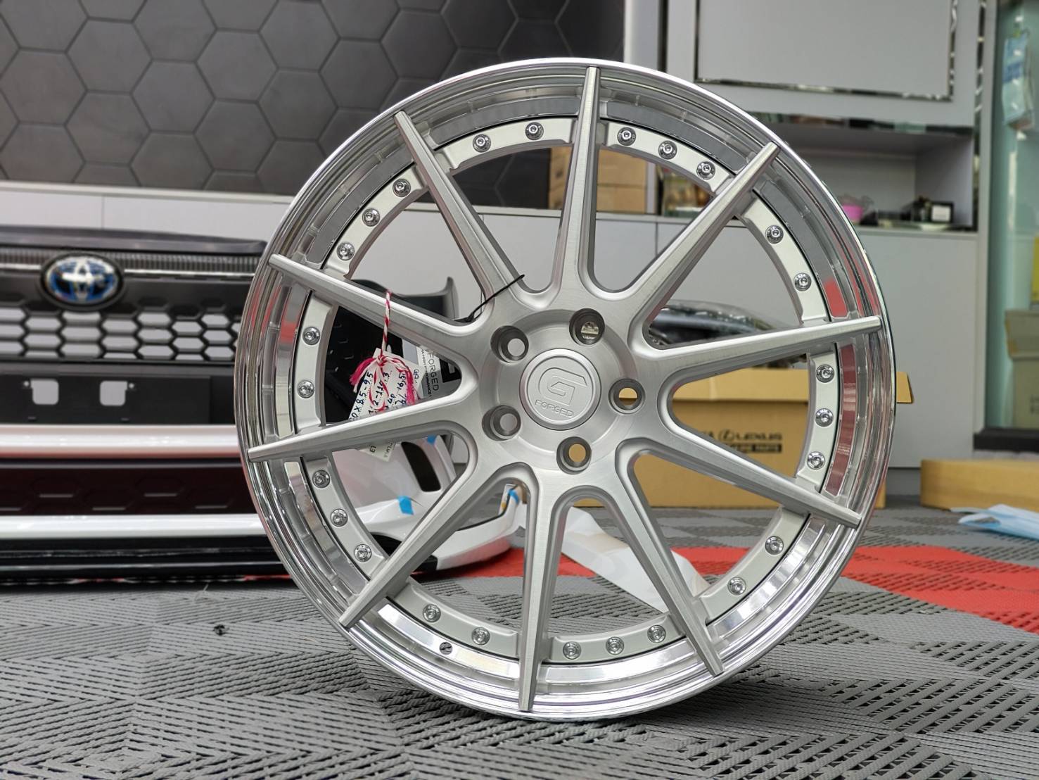 ล้อ G FORGED GF-02 ขอบ20X8.5/9.5 5X112/114.3 ET 32/40 สี Siขอบเงิน *ราคาต่อวง