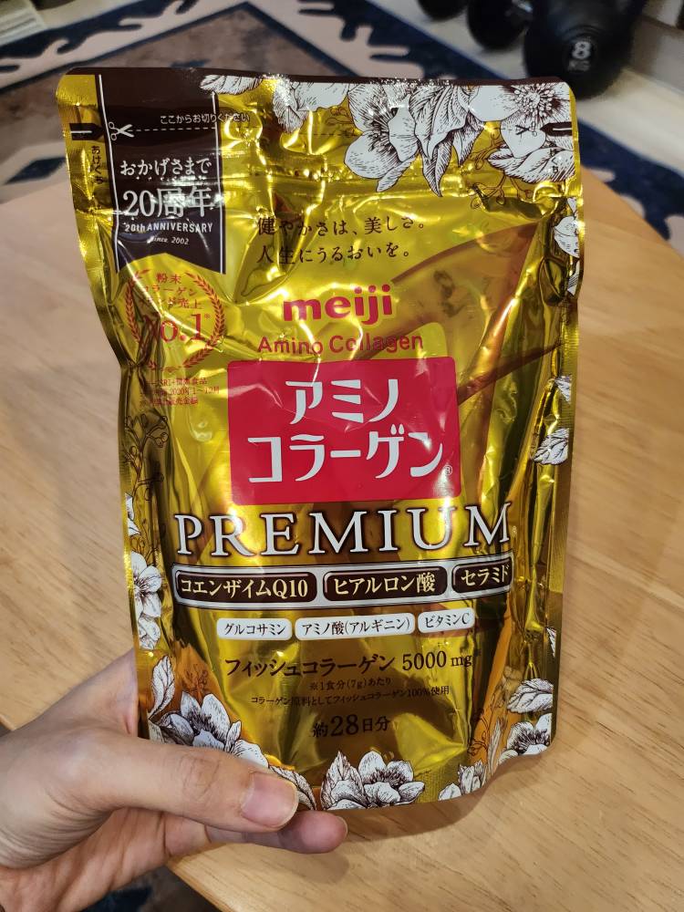 meiji amino collagen premium คลอลาเจนญี่ปุ่นสีทอง 198 กรัม นำเข้า