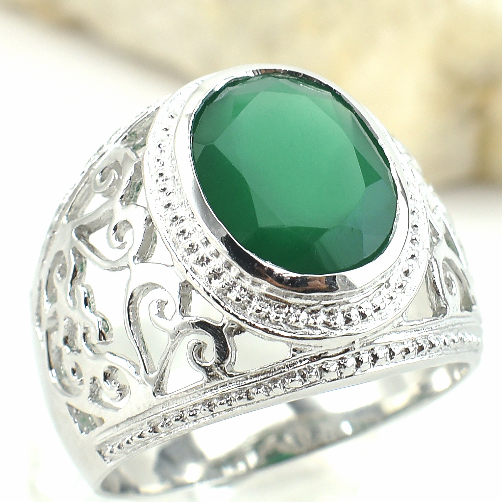 SKJewelryFactory แหวนชาย ฉลุลายด้านข้าง ใส่แล้วไม่อับนิ้ว แหวนพลอยกรีนอะเกทแท้ MR00494-GAG