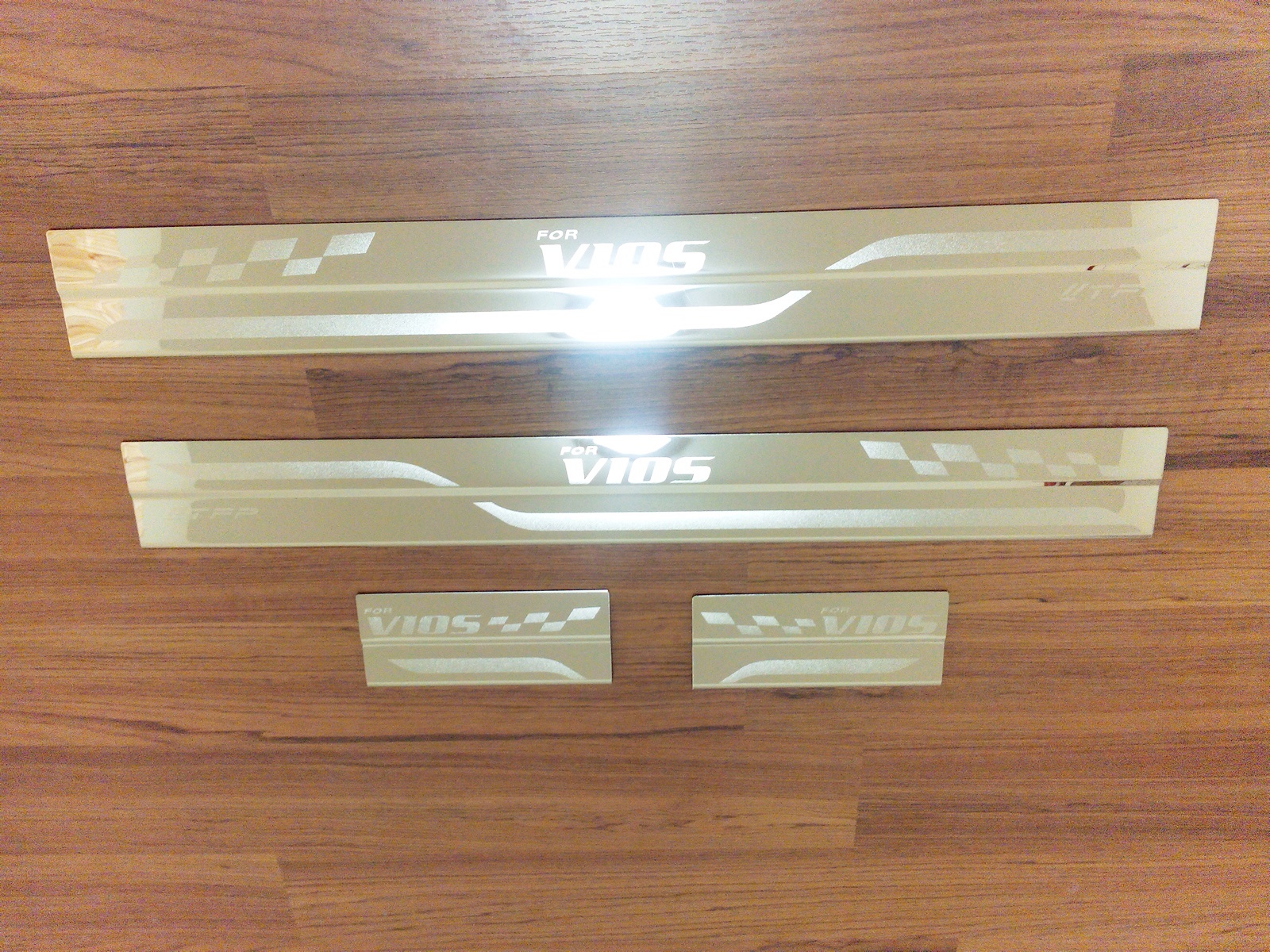 ชายบันไดสแตนเลส New VIOS 2013 งาน TFP