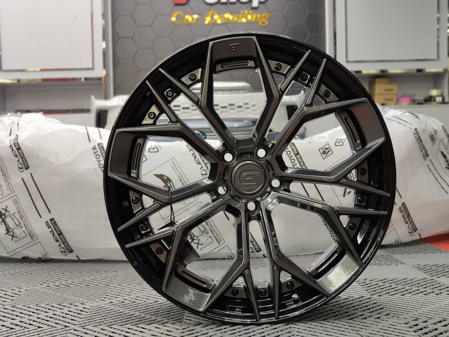 ล้อ G FORGED GF-11 ขอบ20X8.5 5X112/114.3 ET 32สีHDขอบดำเงา *ราคาต่อวง