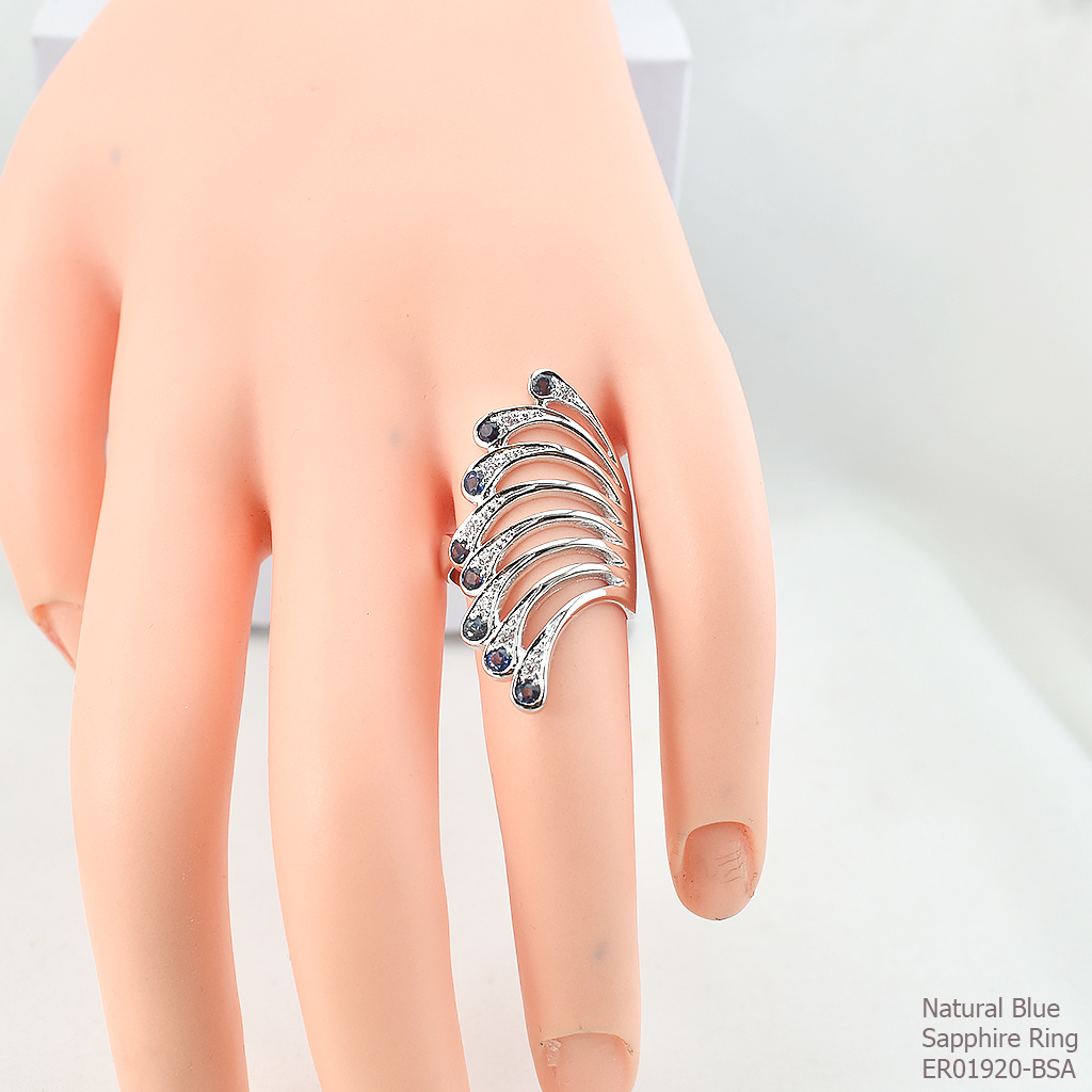 SKJewelryfactory แหวนไพลินแท้ ดีไซน์ปีกนก สไตล์หรูหรา ใส่นิ้วชี้ และ นิ้วกลางสวย ER01920-BSA