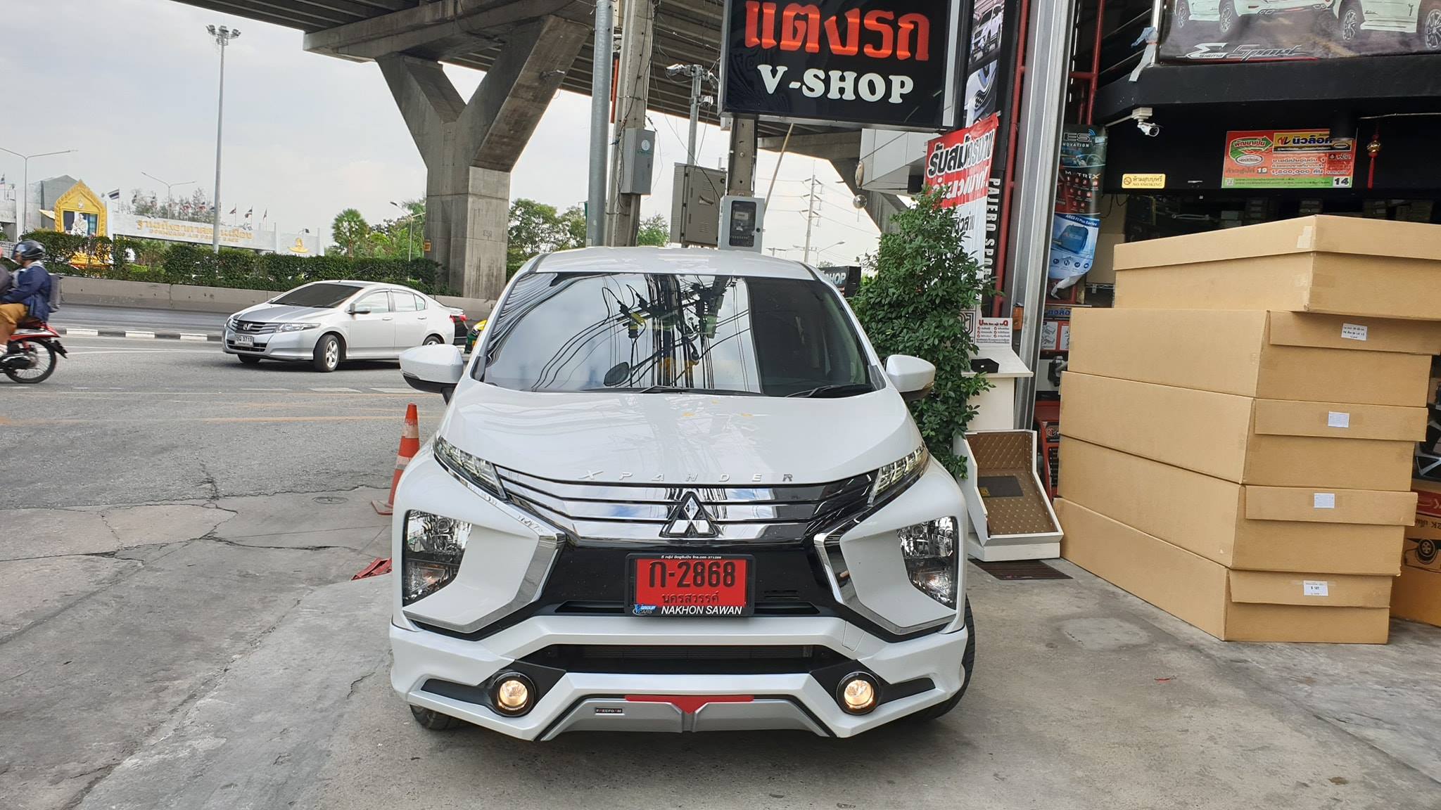 ชุดแต่ง Xpander ทรง Smart X พร้อมไฟทับทิมท้าย( ไม่มีท่อ) ชุด 4ชิ้น