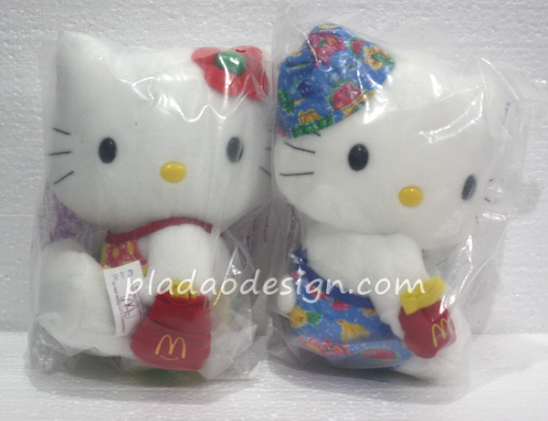1999 McDonald's แมคโดนัลด์ ของเล่น ของสะสม Hello Kitty & Dear Daniel ตุ๊กตาผ้า ชุด Wisdom of Love -ซัมเมอร์นี้ฉันมีเธอ อยู่ในแพ็คค่ะ MIP
