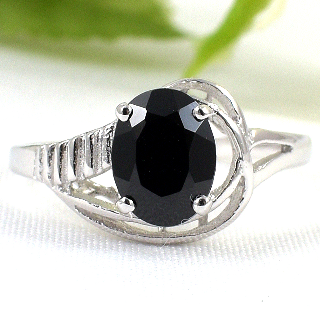 SKJewelryFactory แหวนนิลแท้ พลอยเม็ดเดี่ยว ตัวเรือนเงินแท้ 92.5% ER00027-ONX