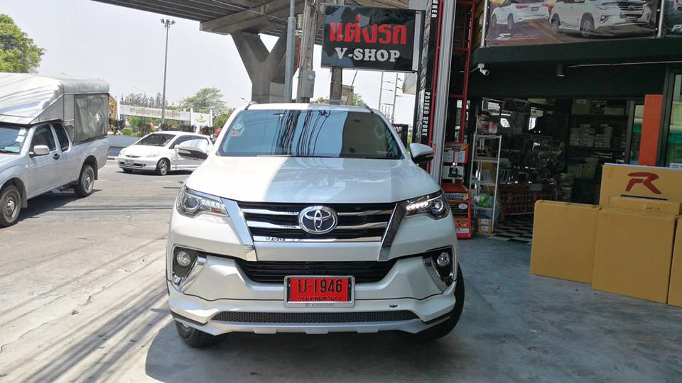 ชุดแต่ง New Fortuner JAP