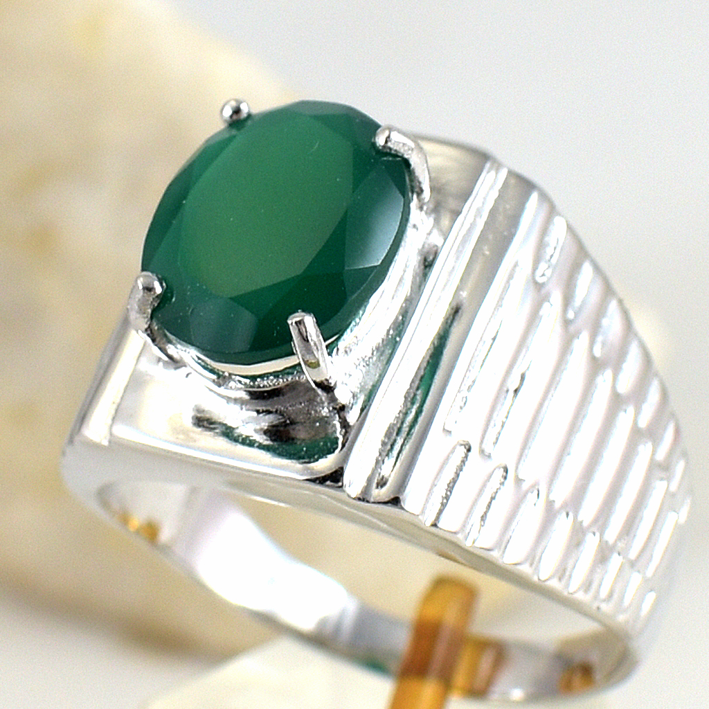 SKJewelryFactory แหวนชาย สไตล์แหวนเม็ดเดี่ยว พลอยแท้สีเขียวดุจดั่งมรกต MR00448-GAG