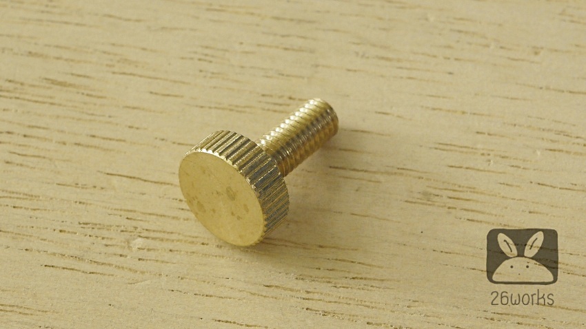 ลูกบิดทองเหลือง ทรงแบน M6 x 15.5 mm