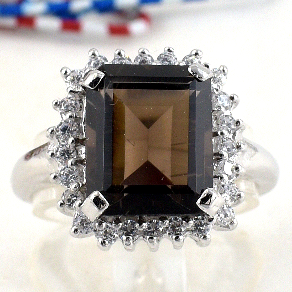SKJewelryFactory แหวนเงินแท้ 92.5% แหวนพลอยหน้าสี่เหลี่ยม พลอยสโมกกี้ควอทซ์แท้ ER01140-SMQ
