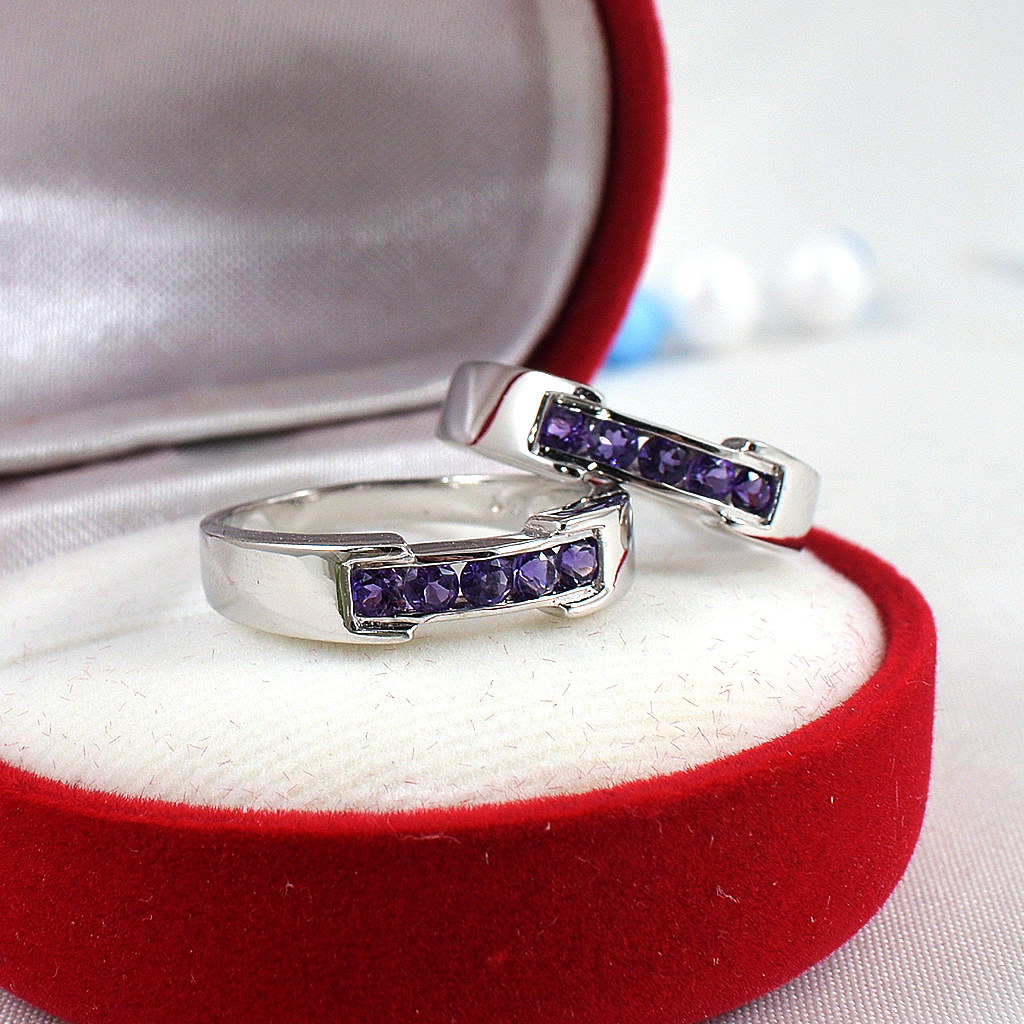 SKJewelryFactory แหวนเงินแท้ ฝังพลอยแอมิทิสต์แท้ สไตล์แหวนแถว ER01915-AMT