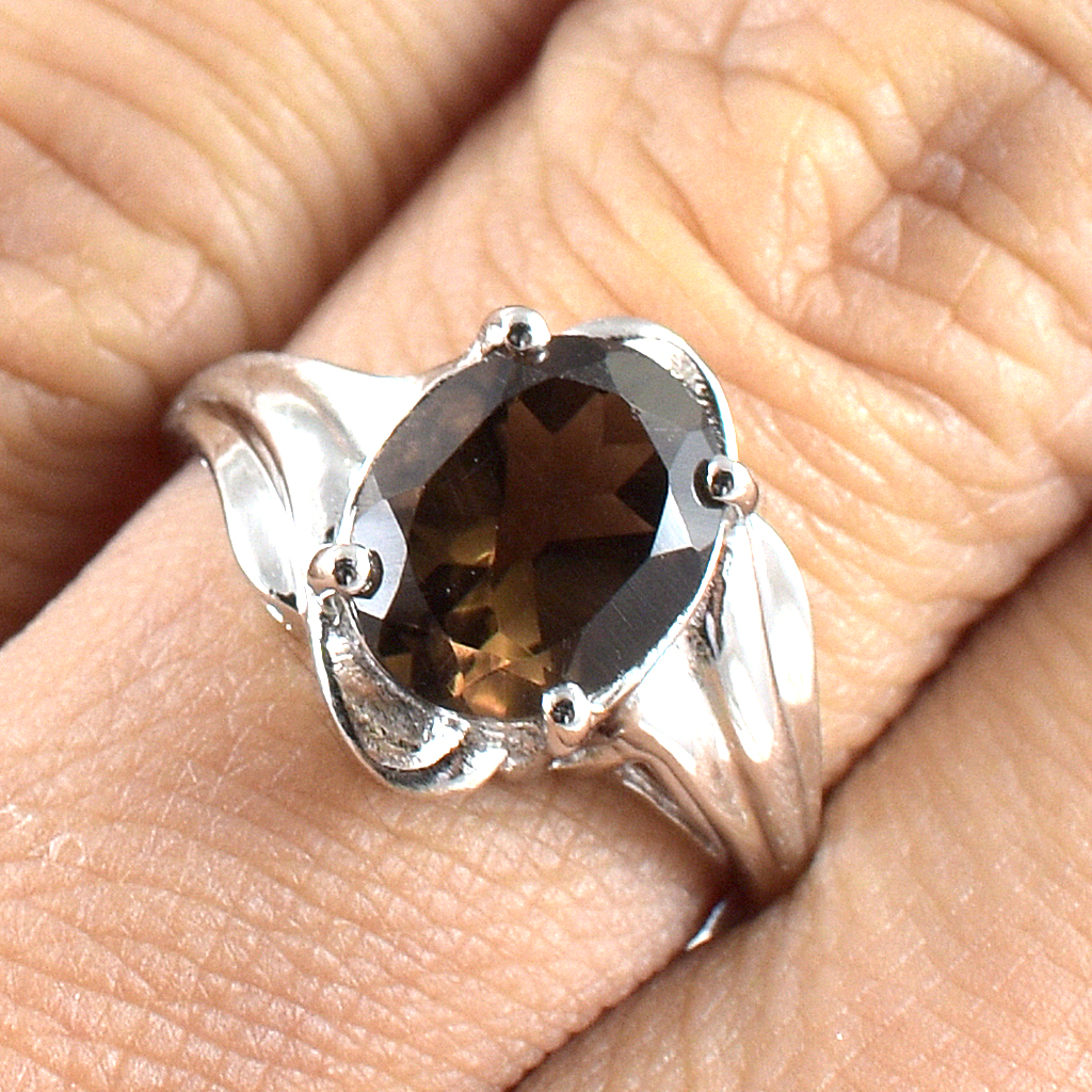 SKJewelryFactory แหวนเงินแท้ 92.5% ฝังพลอยสโมกกี้ควอทซ์แท้ ER01136-SMQ