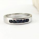 SKJewelryFactory แหวนเเถวพลอยไพลินแท้ เสริมความมั่นคง ความแน่วเเน่ ER00807-BSA