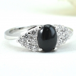 SKJewelryFactory แหวนยนิลแท้ ล้อมเพชร ER01700-ONC