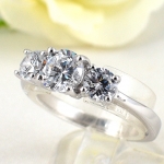 แหวนเงินแท้ 92.5% ฝังเพชร